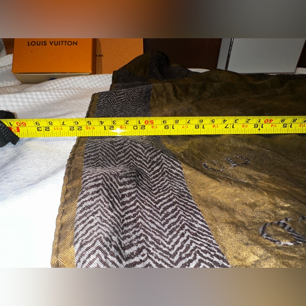 CD Christian Dior Scarf. Rock dye Olive / Brown. - Picture 11 of 11